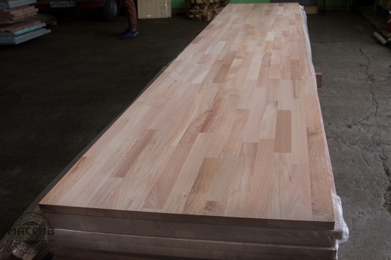 Ступени для лестницы. Дерево: Бук сращ. Размер: 40*300*1200