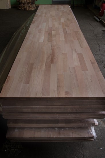 Ступени для лестницы. Бук сращ. 40*600*1500