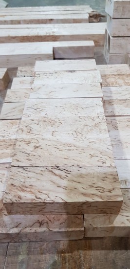 Брусок Карельской Березы